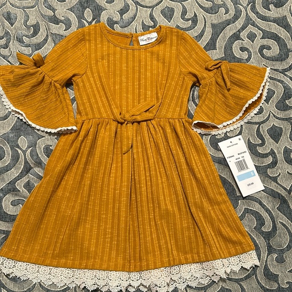 Girl fall/thanksgiving dress- texture knit dress with lace trim - size 5 - Picture 1 of 5